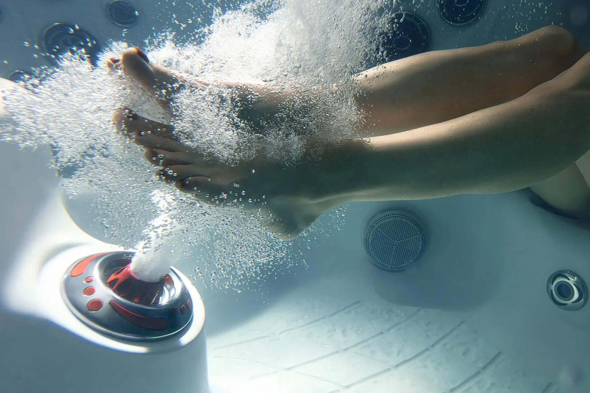 marquis spas 775 file1 Crown Whitewater 4 Jet